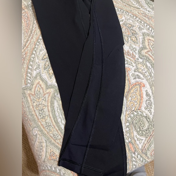 Lululemon leggings - Picture 7 of 7